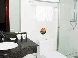 Yantai Lange Business Hotel Esterno foto